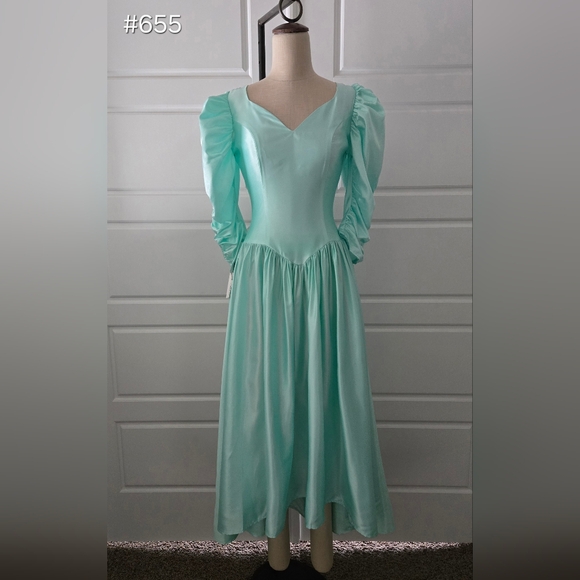 Mint Green Satin Vintage 80's Prom Dress - Picture 1 of 10